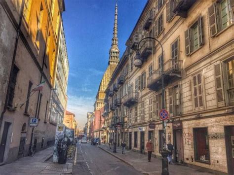 Milan and its Architecture: Via Montebello .